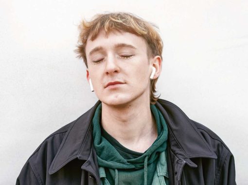 Photos : Camille Gharbi / « Devenir des hommes » / Grande Commande Photojournalisme