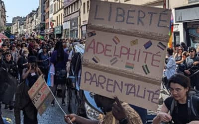 Deux ans après la loi, la PMA n’est toujours pas « pour tou·tes »