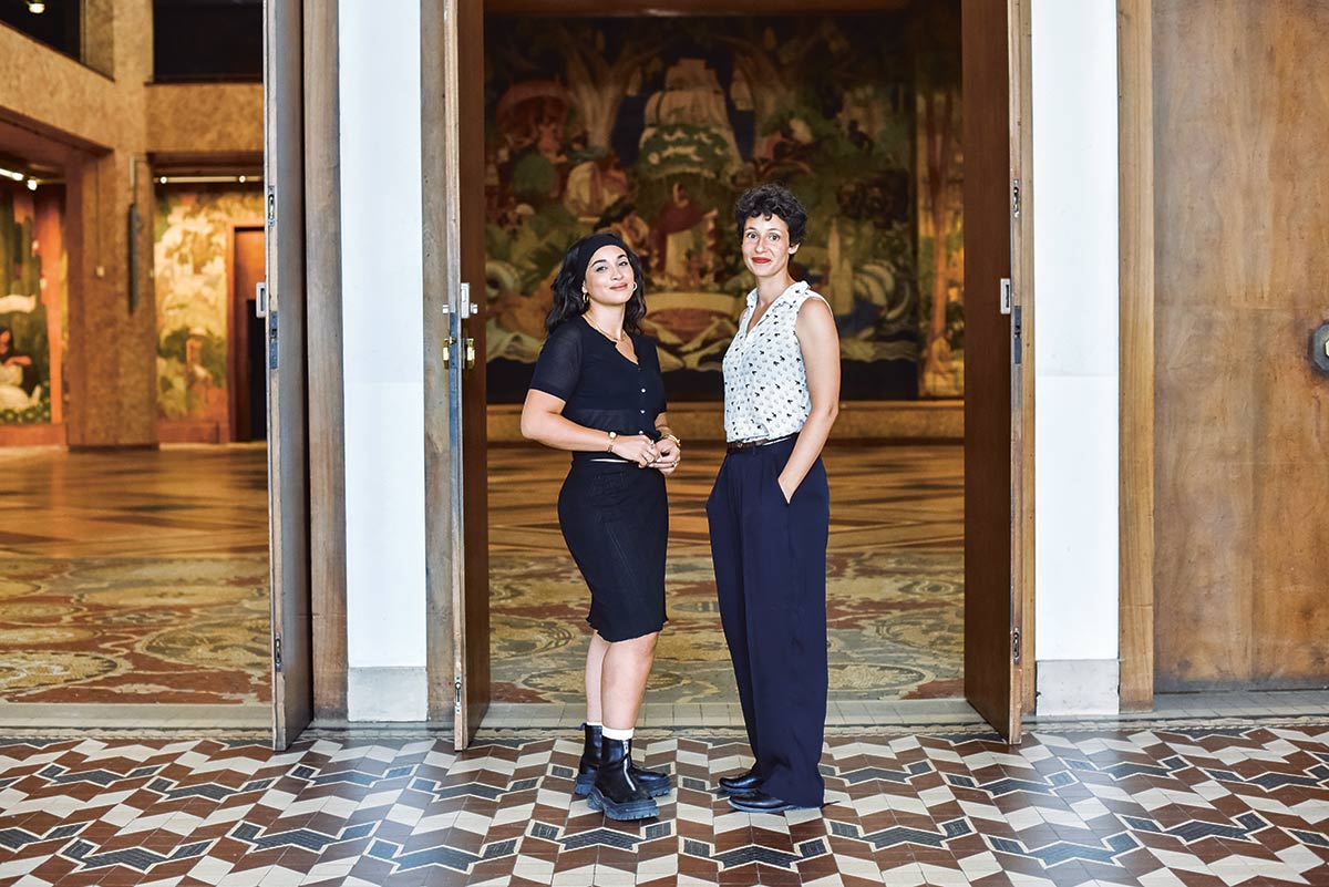 Alice Zeniter & Camélia Jordana au Musée national de l'Histoire de l'immigration en septembre 2023 par Lynn S.K. pour La Déferlante 12 - Rêver