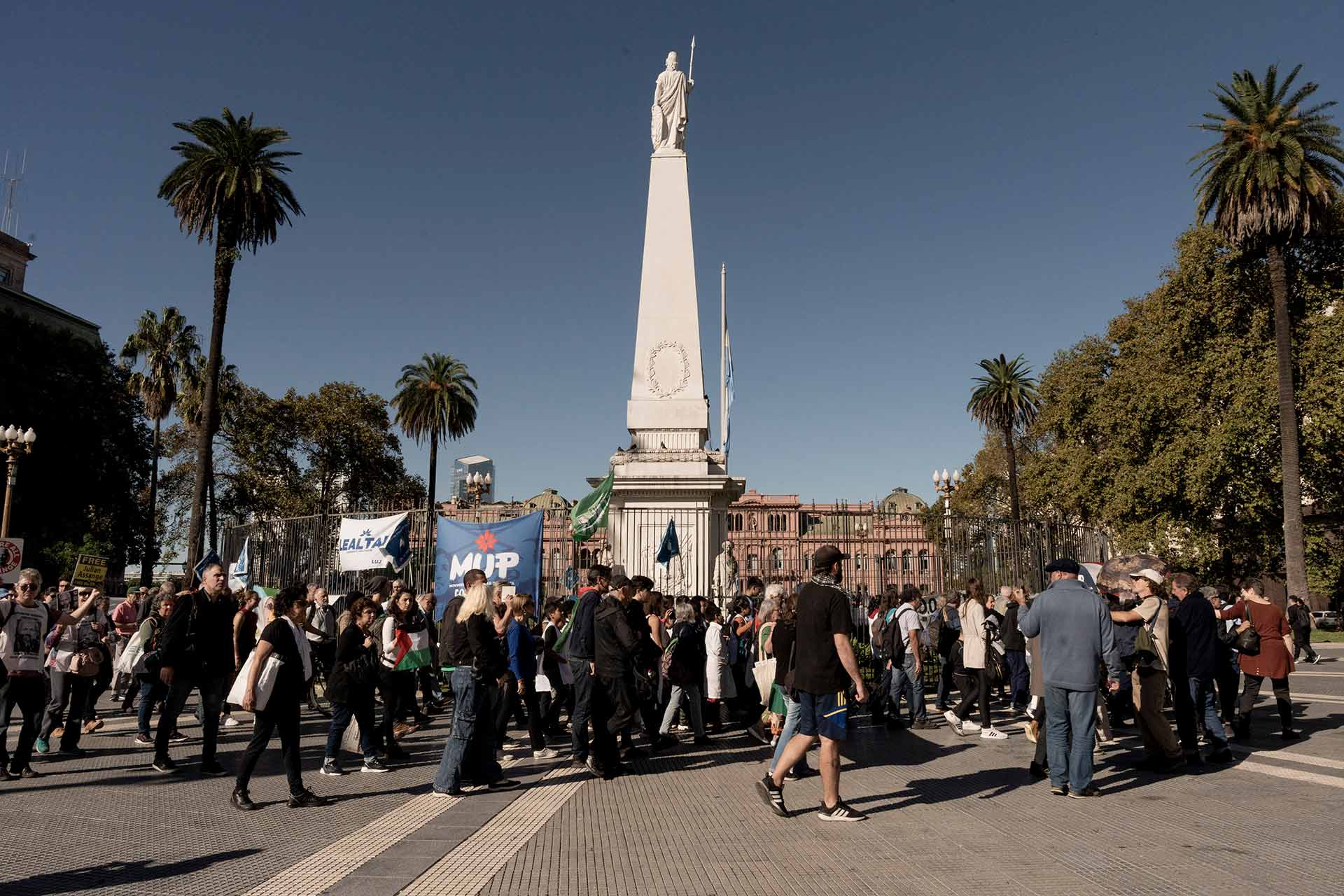 APS_DSC08973 Dominique Mauvillain, référente du groupe de lutte contre les mouvements antichoix, et Véronique Séhier, ancienne coprésidente du Planning familial.